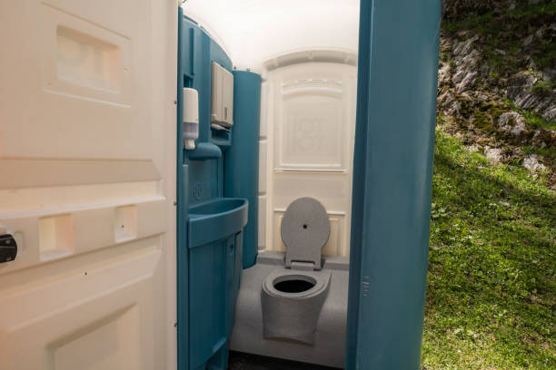 Best Portable toilet rental cost  in Newcastle, OK